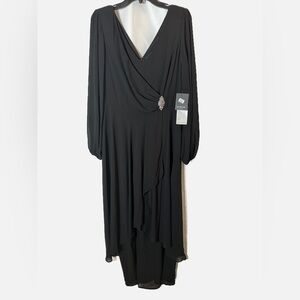 NWT Marina Black Long Sleeve Dress With Broach